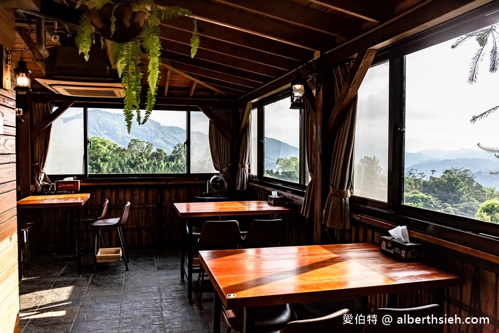 丸山咖啡．桃園復興美食（台七線愜意放鬆的景觀咖啡廳，欣賞海拔600公尺山巒景緻） @愛伯特吃喝玩樂全記錄