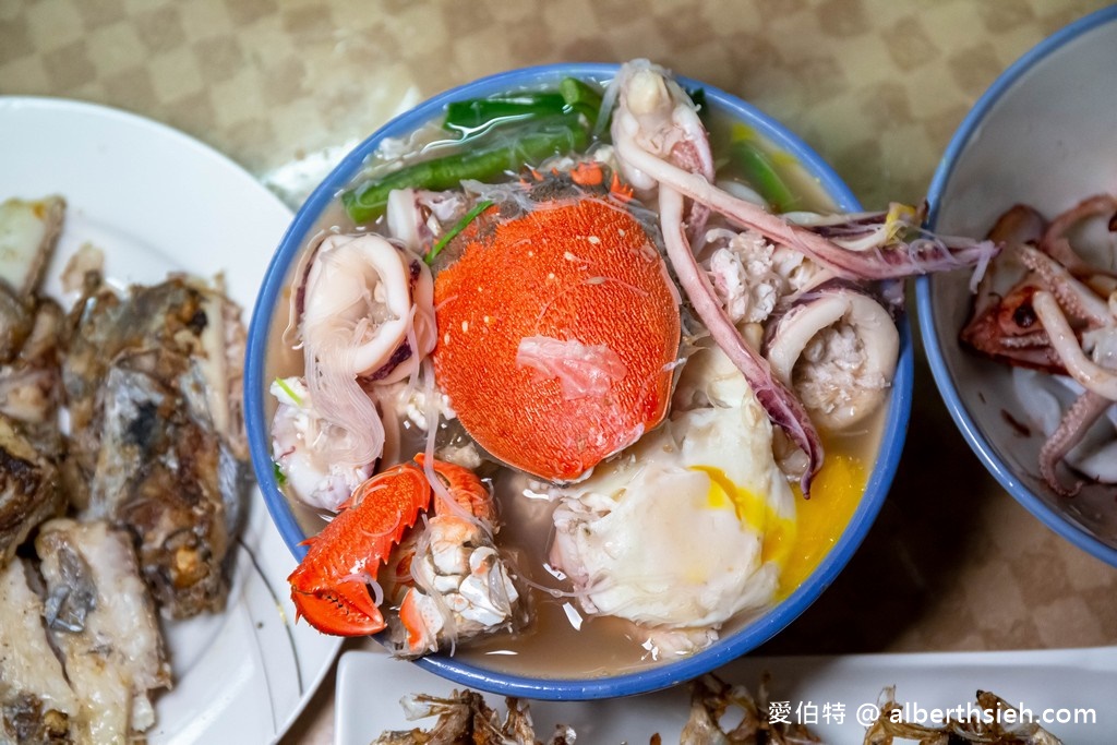 宜蘭頭城美食．梗枋漁村廚房（船長娘ㄟ灶咖，自己料理最新鮮美味的海鮮！） @愛伯特吃喝玩樂全記錄