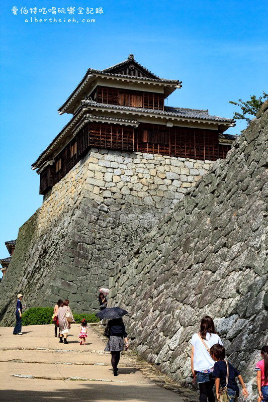 伊予松山城．四國愛媛景點（最高海拔的城堡，需要搭乘空中纜車登山） @愛伯特吃喝玩樂全記錄