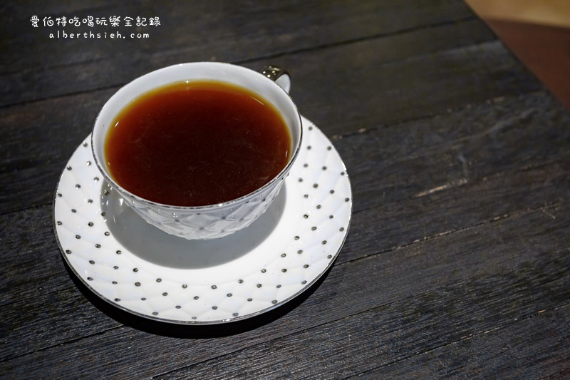 虎咖啡．宜蘭下午茶（隱藏在巷弄間的自家烘培，咖啡跟比利時鬆餅都很優） @愛伯特吃喝玩樂全記錄
