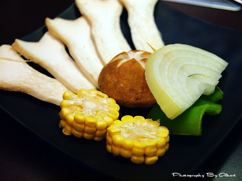 【結束營業】桃園市．尚旺玉米爇燒肉（超特別的玉米爇燒肉） @愛伯特吃喝玩樂全記錄